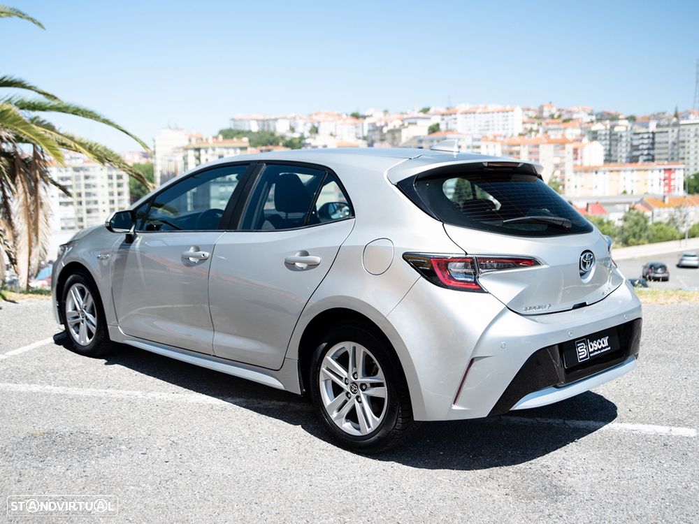 Toyota Corolla 1.8 Hybrid Comfort - 17