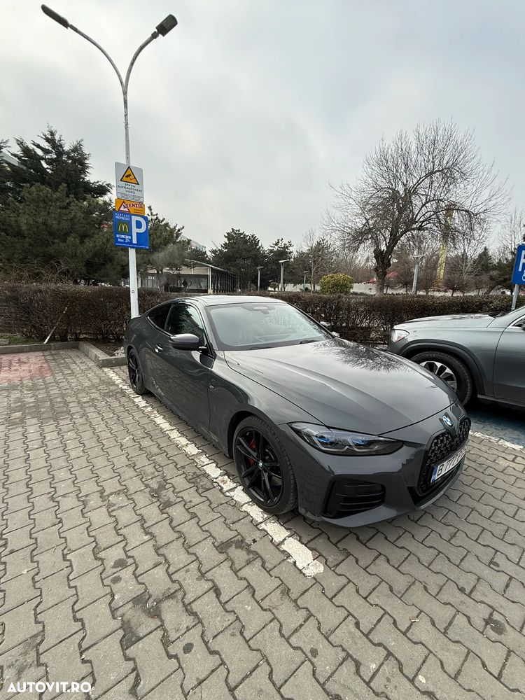 BMW M4 M440i xDrive AT MHEV - 1