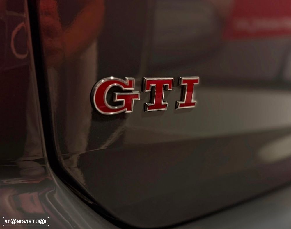 VW Golf GTI TCR 2.0 TSI OPF DSG - 25