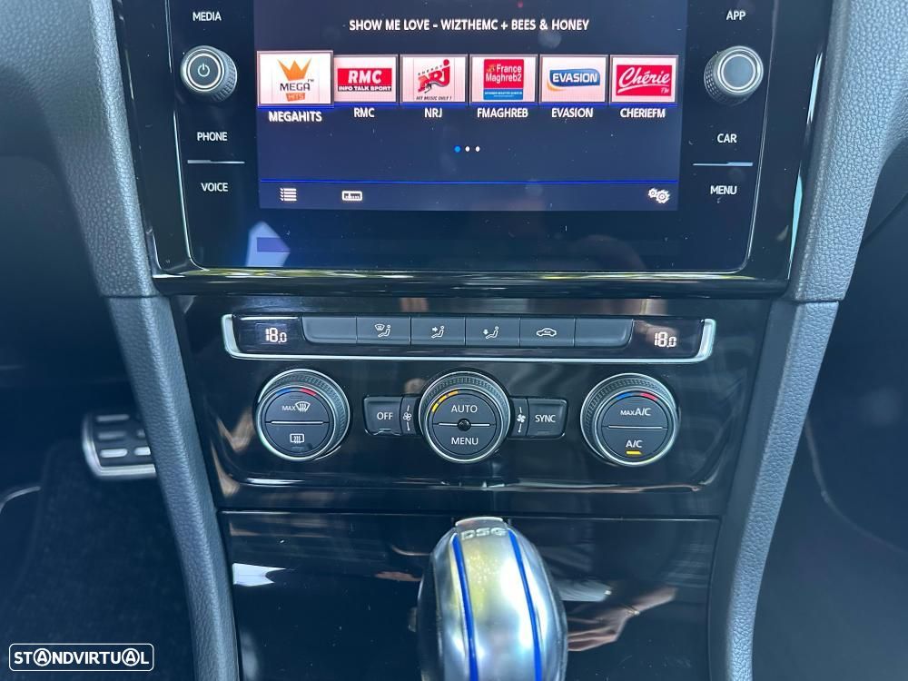 VW Golf 1.4 GTE Plug-In-Hybrid DSG - 32