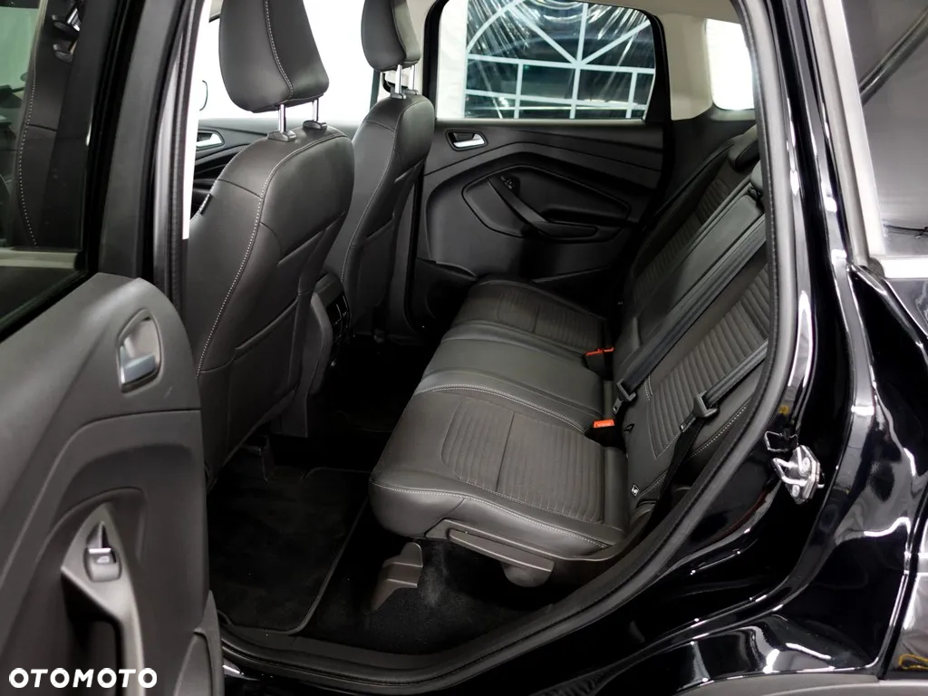 Ford Kuga 2.0 TDCi AWD Titanium - 10