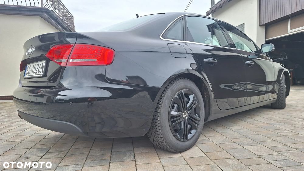 Audi A4 Limousine - 6