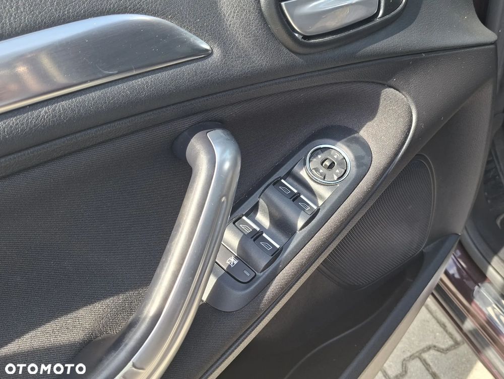 Ford S-Max 2.0 TDCi DPF Titanium - 7