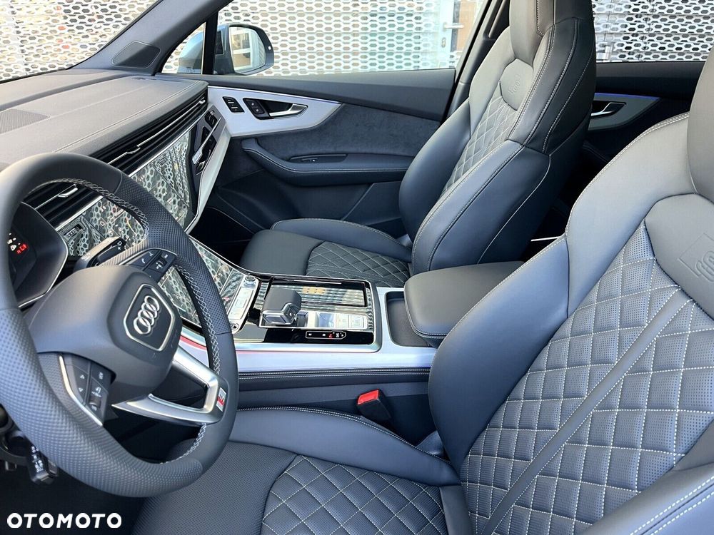 Audi Q7 - 19