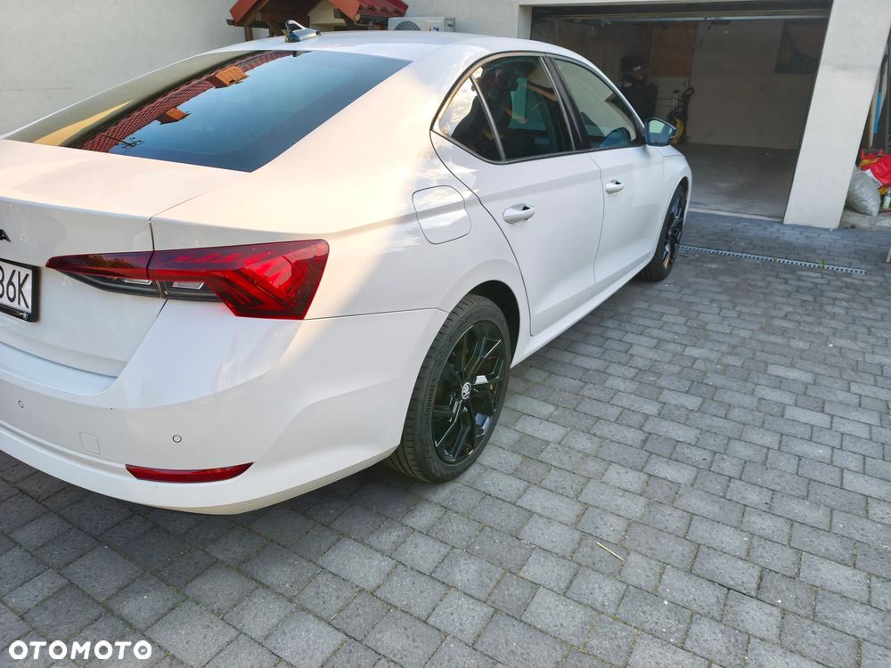 Skoda Octavia 1.5 TSI ACT Ambition - 9