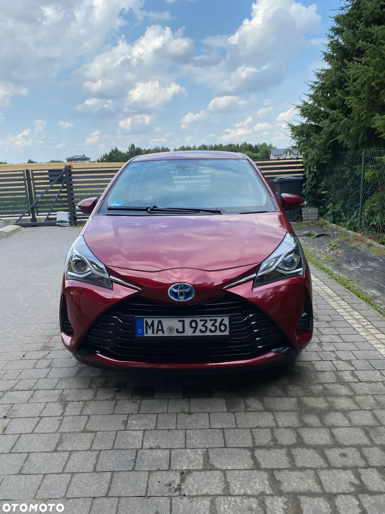 Toyota Yaris Hybrid 1.5 VVT-i Comfort - 3