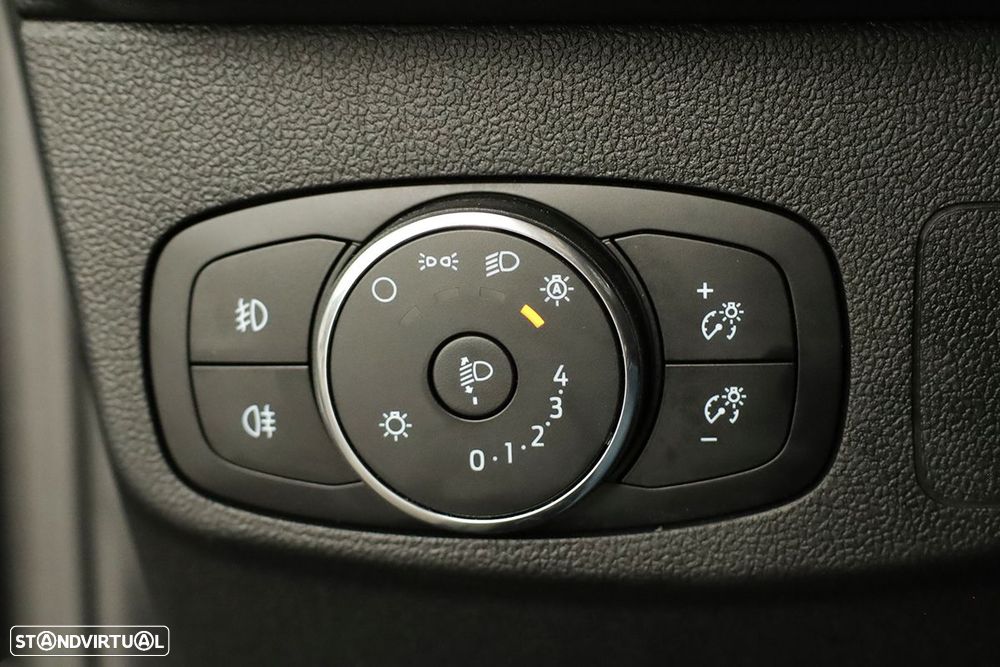 Ford Focus SW 1.0 EcoBoost MHEV ST-Line X Aut. - 18