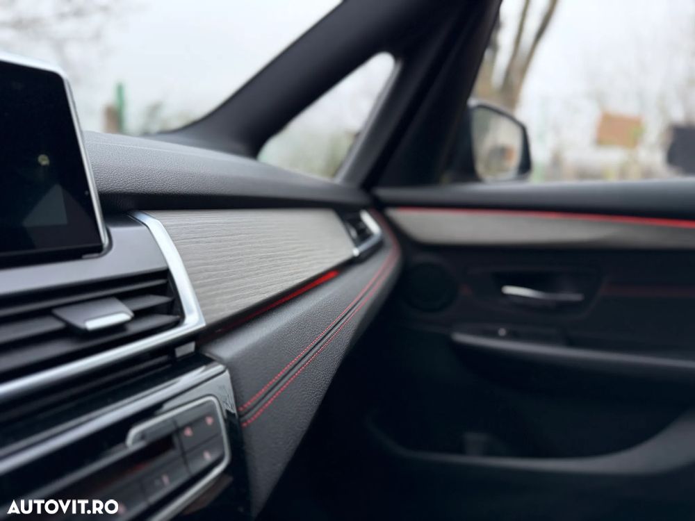 BMW Seria 2 218d - 40