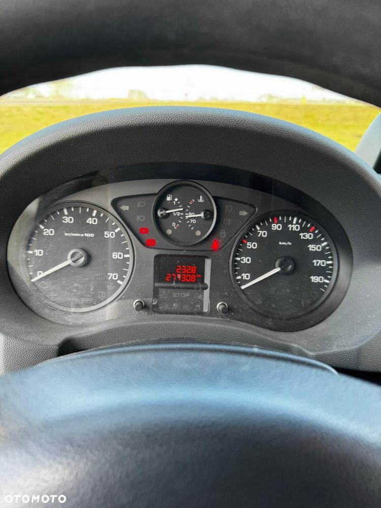 Peugeot Expert L2H1 - 8