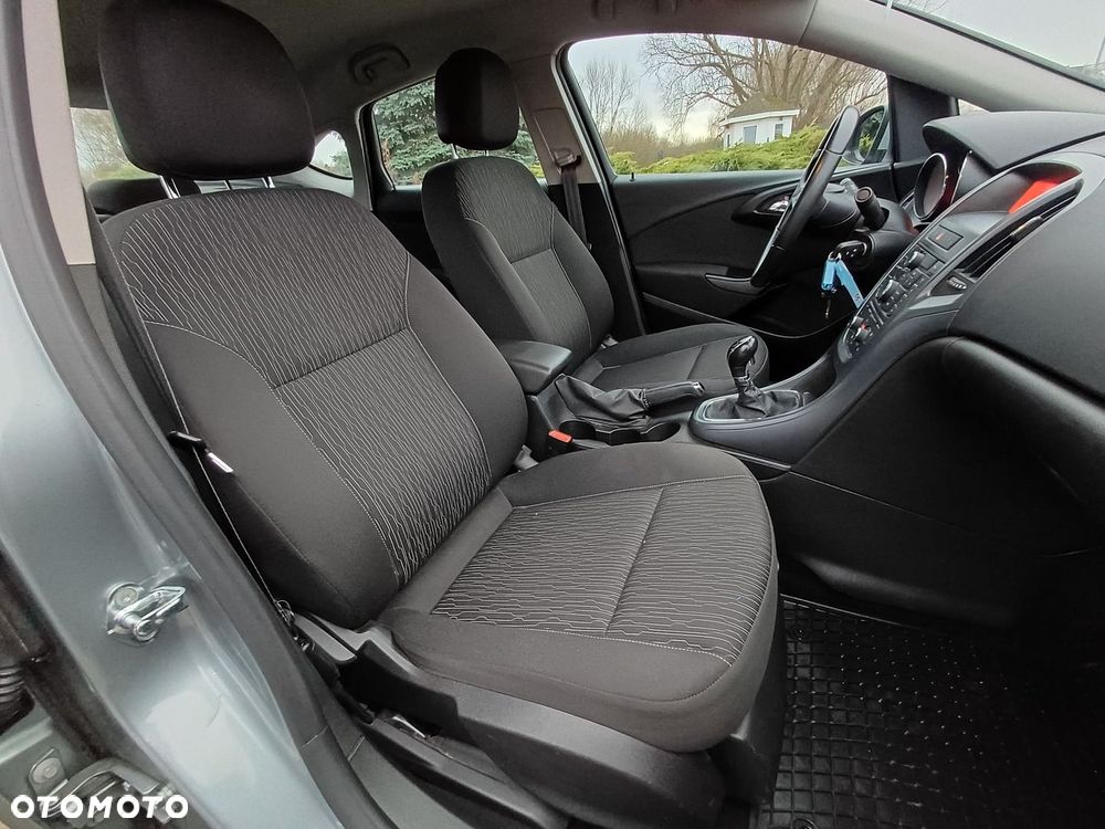 Opel Astra - 14