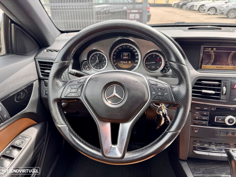 Mercedes-Benz E 220 CDI Avantgarde BlueEfficiency Auto. - 12