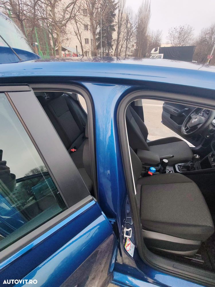 Volkswagen Polo 1.0 Trendline - 4