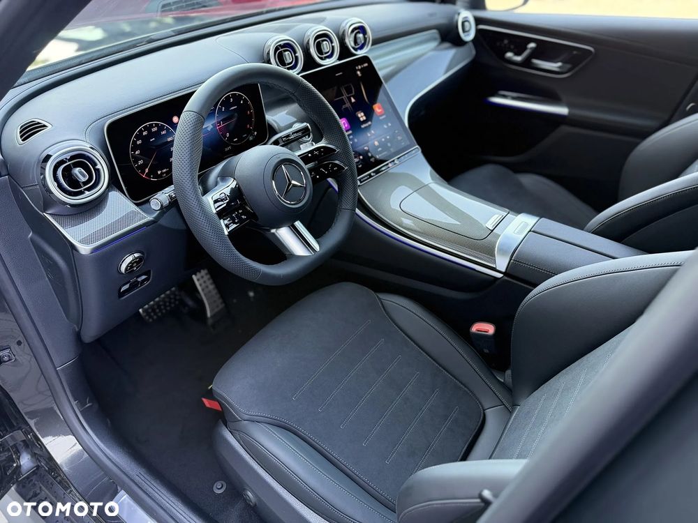 Mercedes-Benz GLC - 21