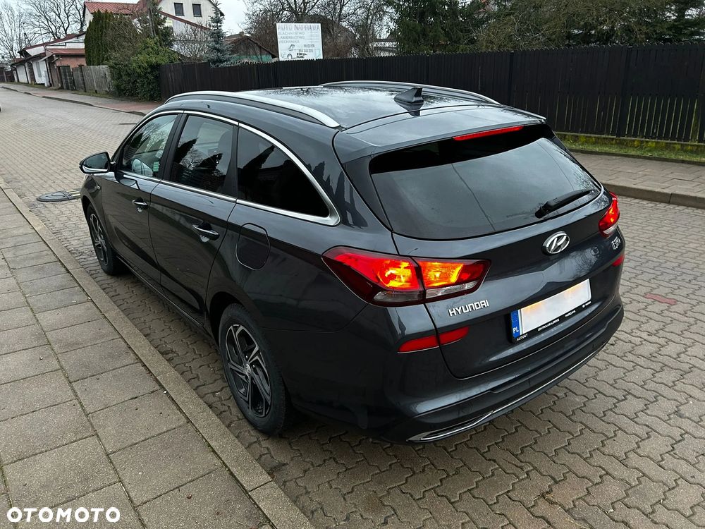 Hyundai i30 1.5 T-GDI 48V-Hybrid DCT Trend - 9