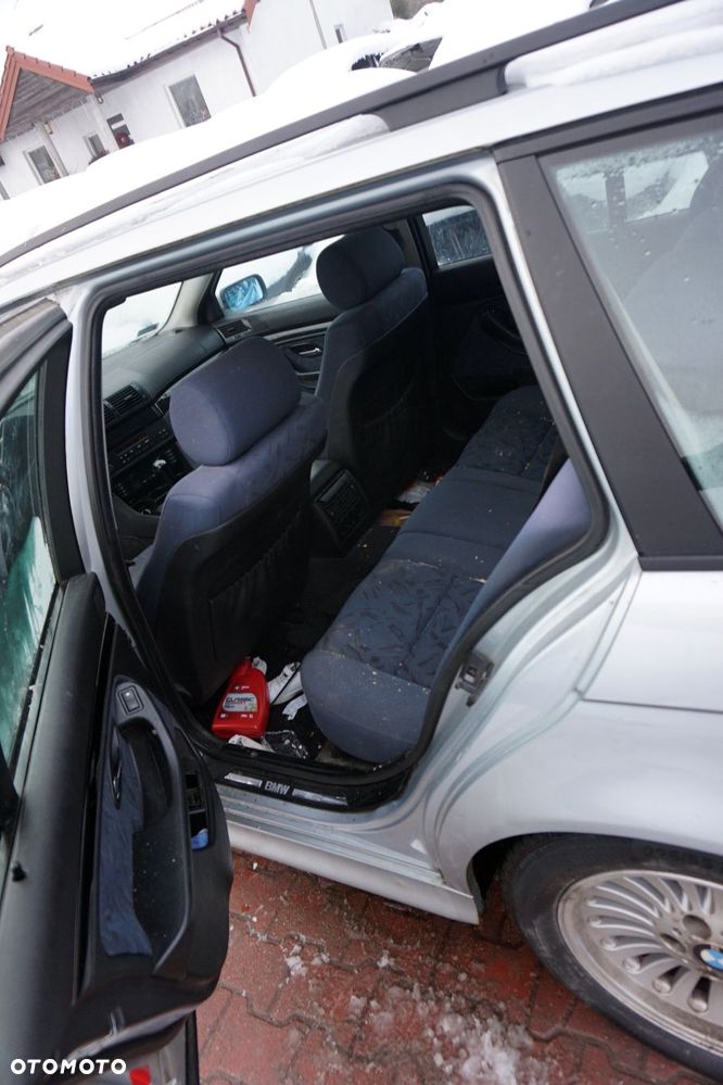 BMW 5 E39 KOMBI 1998 309 2.0 24V M52B20 150KM S5D250G-TAJT SREBRNY ARKTISSILBER na części - 12