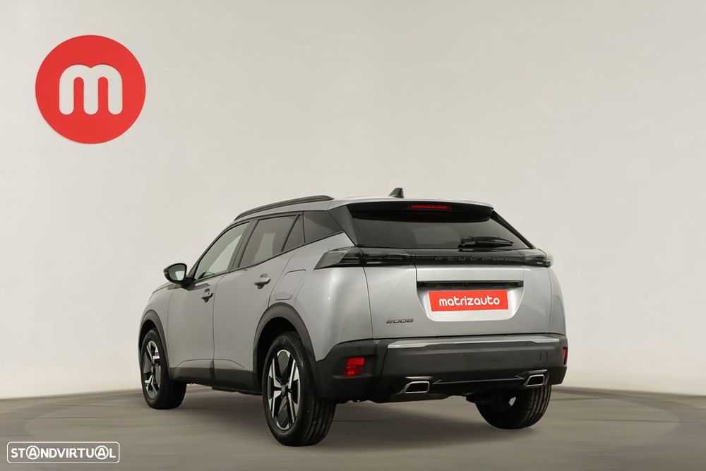 Peugeot 2008 1.2 PureTech Allure EAT8 - 3
