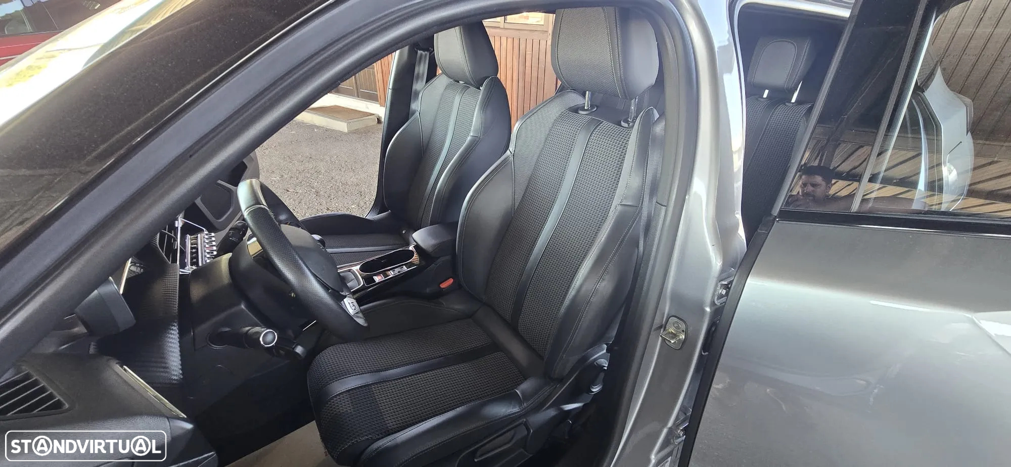 Peugeot 2008 PureTech 130 GT Pack - 16