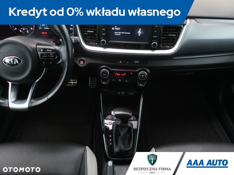 Kia Stonic - 14