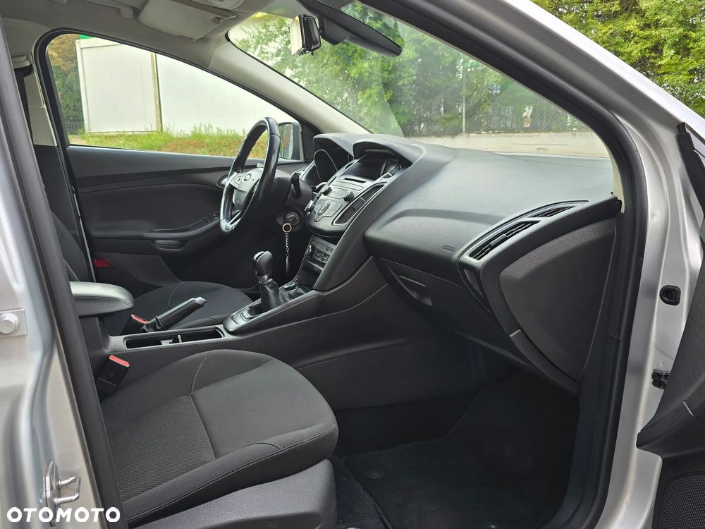 Ford Focus 1.6 Gold X - 10