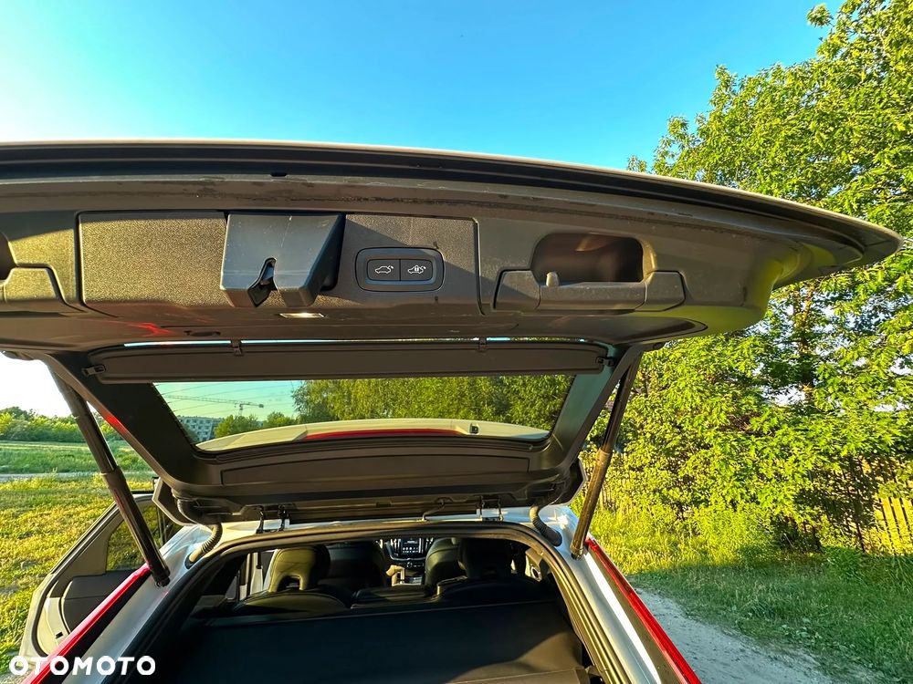Volvo XC 60 B6 B AWD Geartronic RDesign - 24