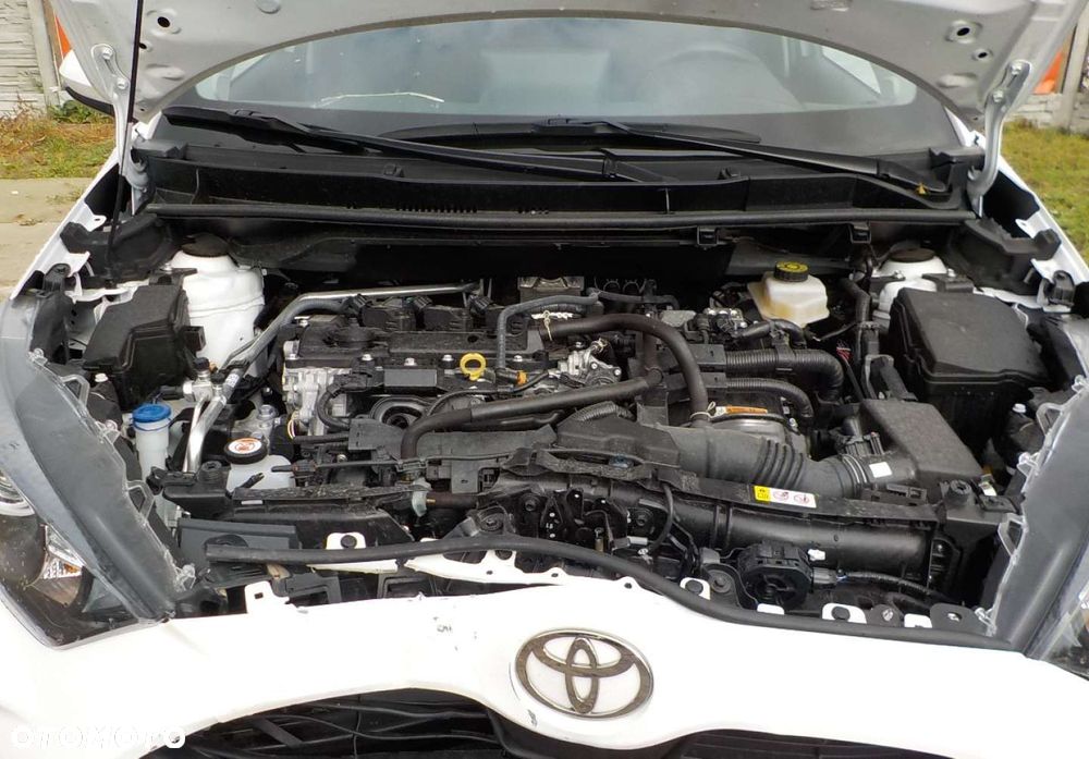 Toyota Yaris - 6