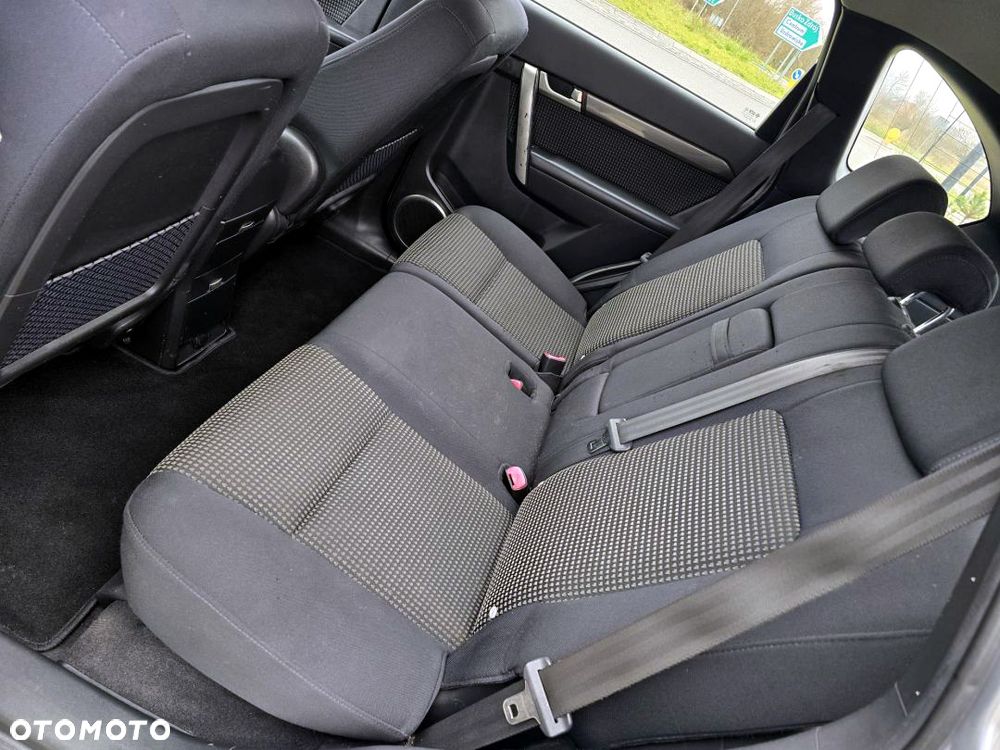Chevrolet Captiva 2.0 4WD 7 Sitzer LT Exclusive - 25