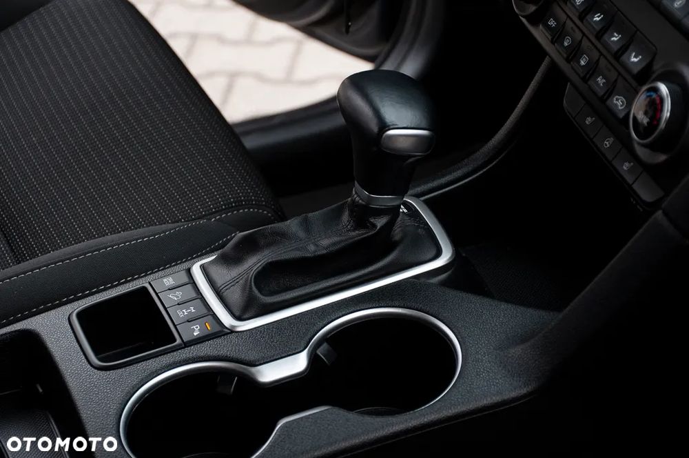 Kia Sportage 2.0 CRDI XL - 14