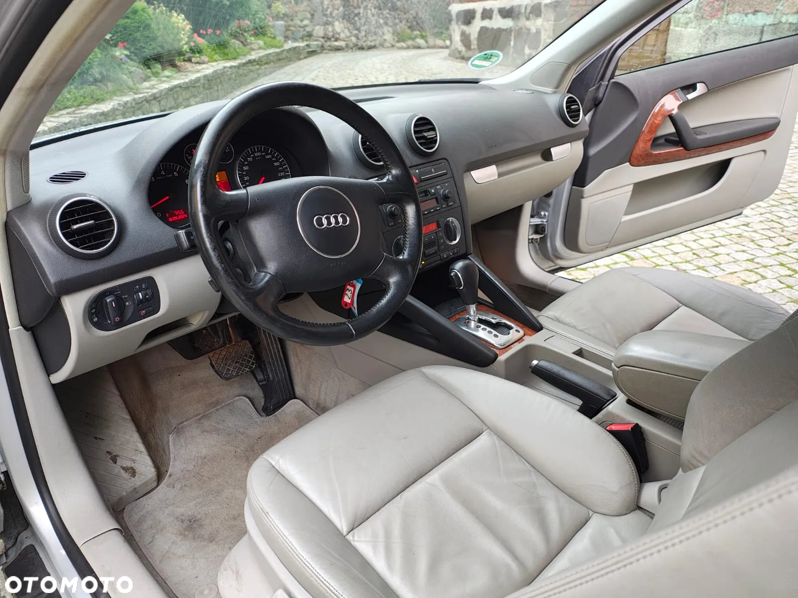 Audi A3 1.6 Ambiente - 27