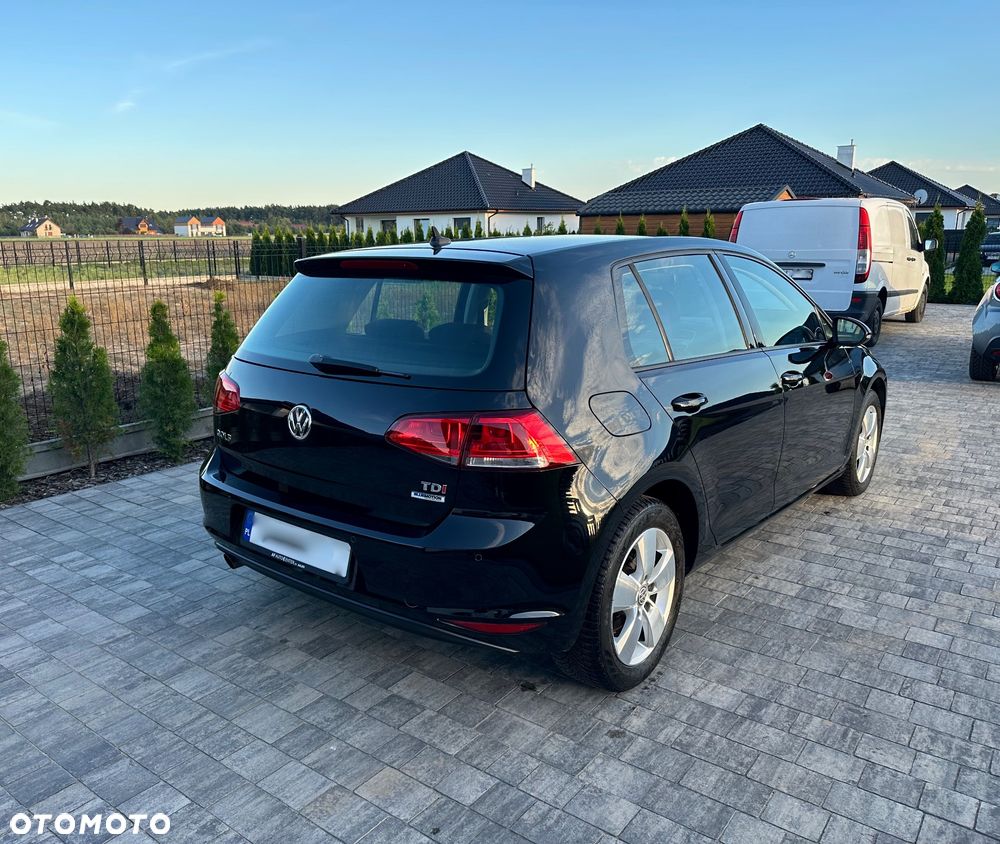 Volkswagen Golf 1.6 TDI BlueMotion Trendline - 8