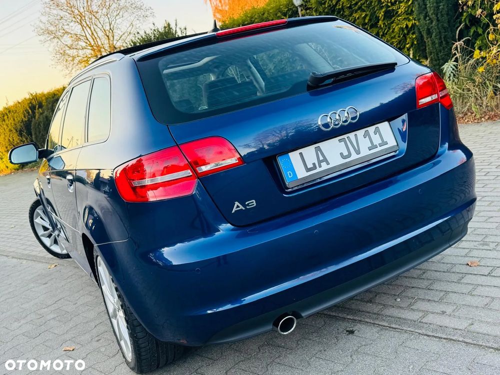 Audi A3 Sportback 1.6 TDI DPF Ambition - 11