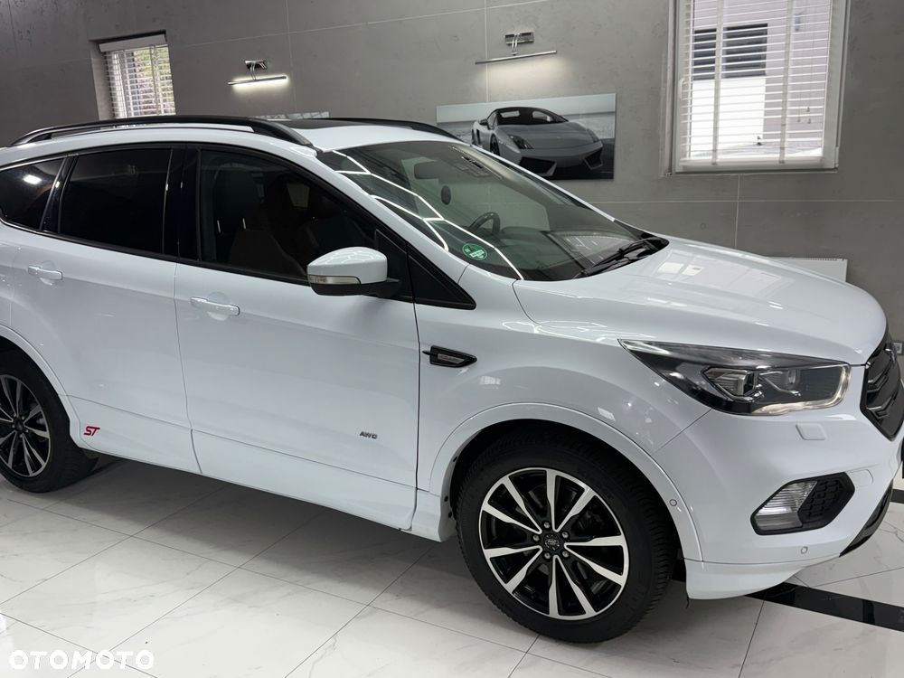 Ford Kuga 2.0 TDCi 4x4 ST-Line - 11