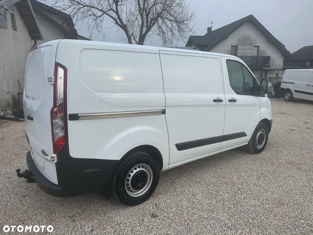 Ford Transit Custom - 8
