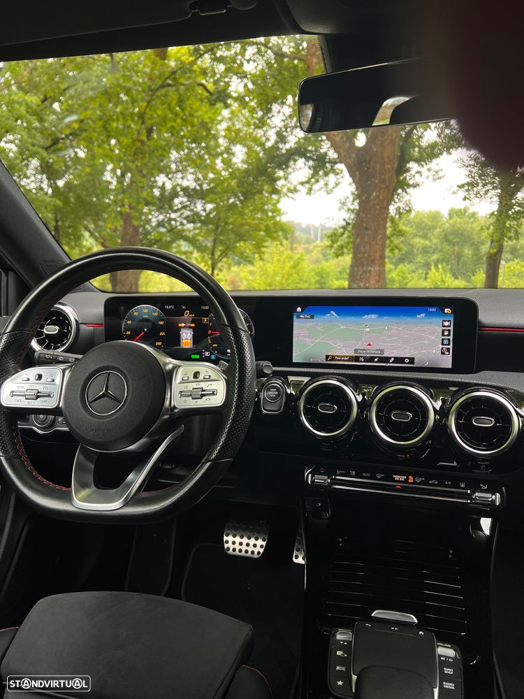 Mercedes-Benz A 250 e 8G-DCT AMG Line - 19
