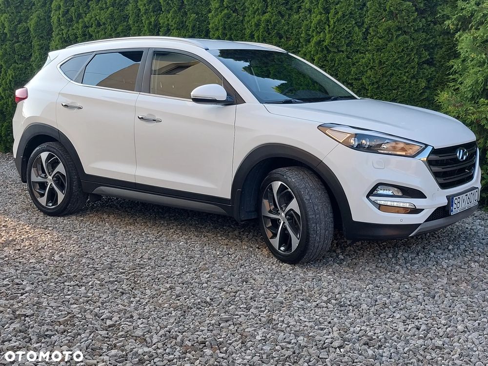 Hyundai Tucson 2.0 CRDI BlueDrive Style 2WD - 6