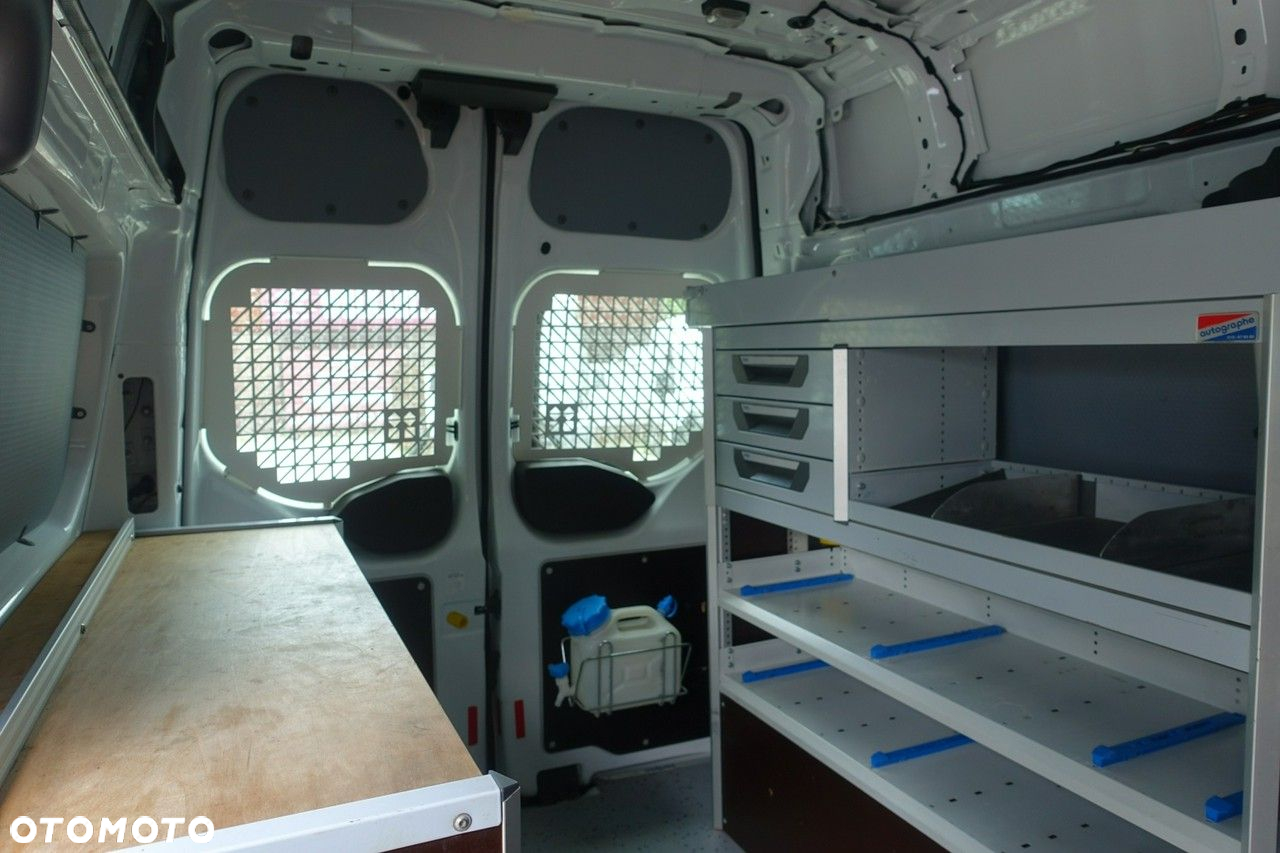 Ford Transit Custom - 19