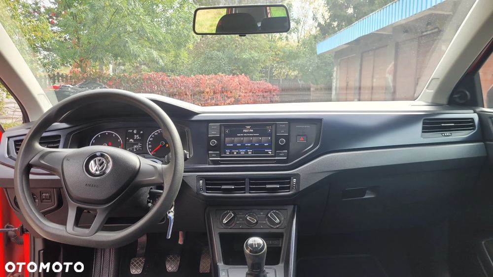 Volkswagen Polo 1.0 - 8
