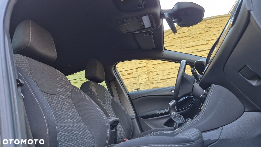 Opel Astra 1.4 Turbo Innovation - 14