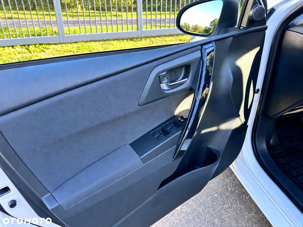 Toyota Auris - 8