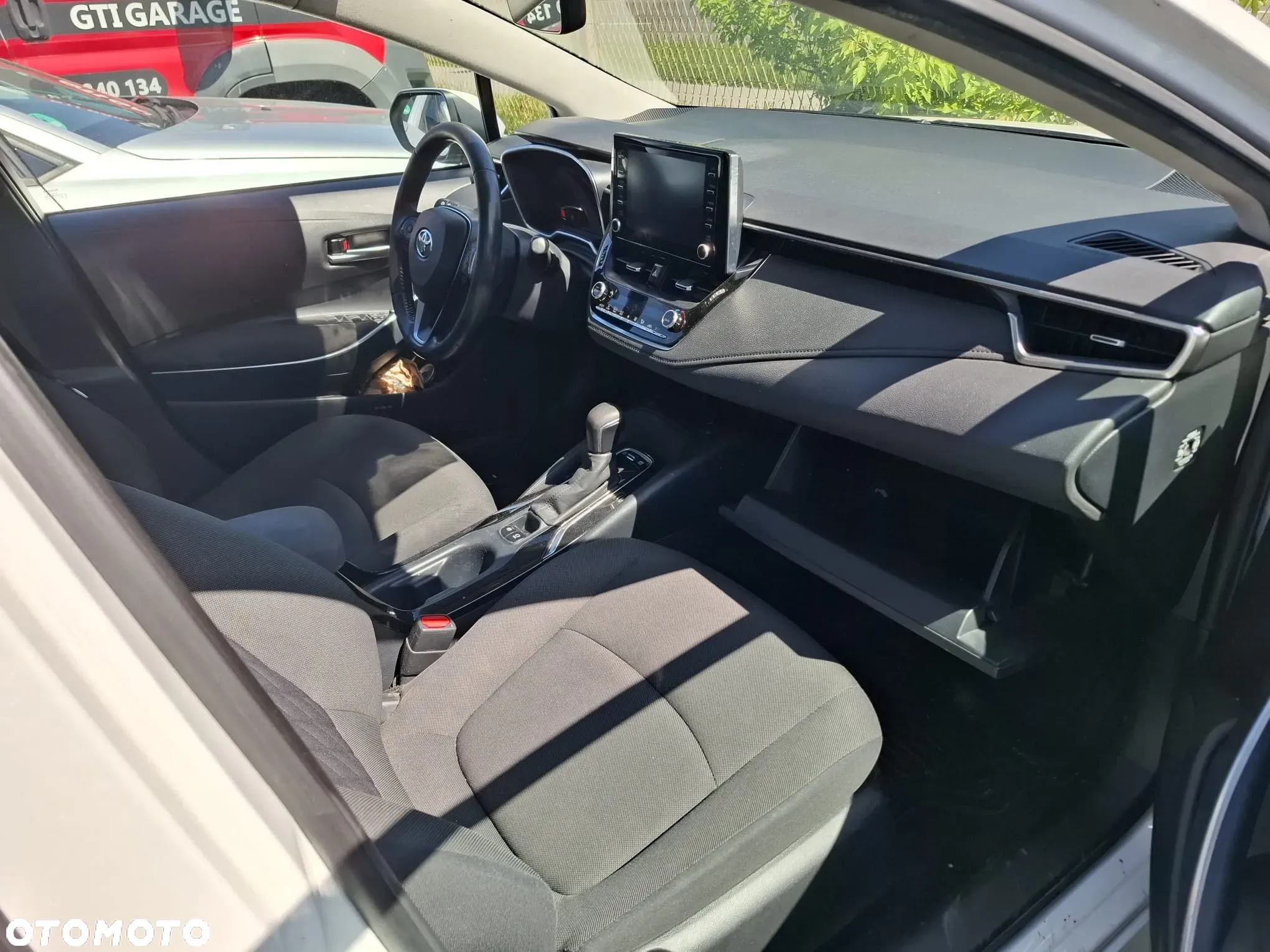 Toyota Corolla 1.8 Hybrid Comfort - 8
