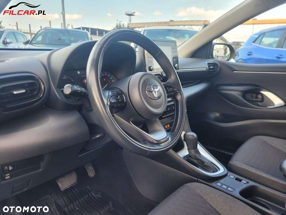 Toyota Yaris - 5