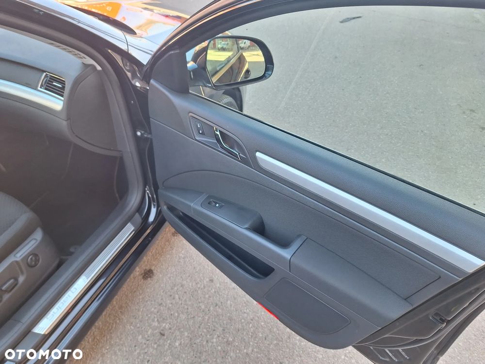 Skoda Superb 2.0 TDI Comfort - 29