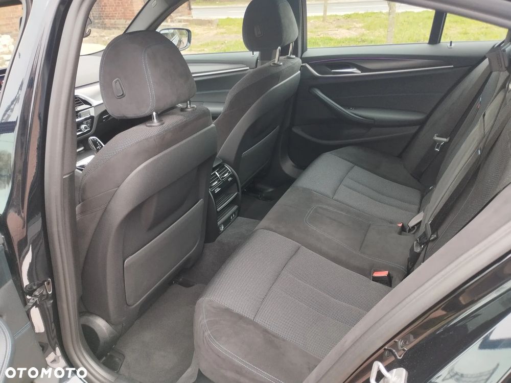 BMW Seria 5 520d xDrive MHEV M Sport sport - 9