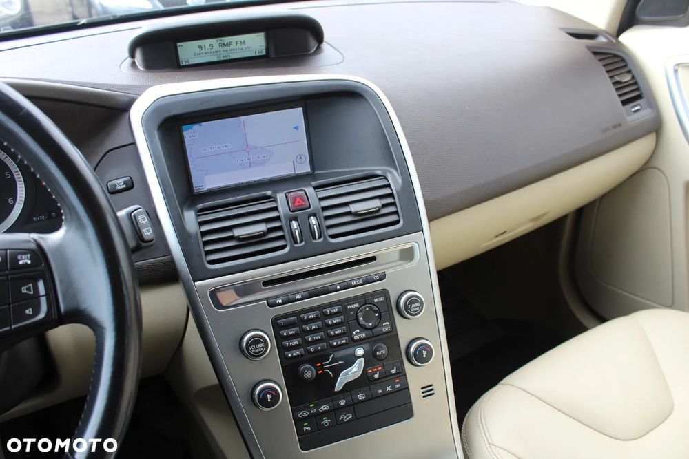 Volvo XC 60 2.4D AWD Summum - 16