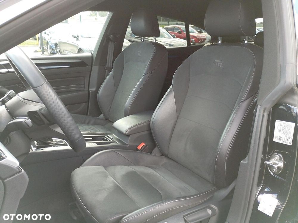 Volkswagen Arteon 2.0 TDI R-Line DSG - 31