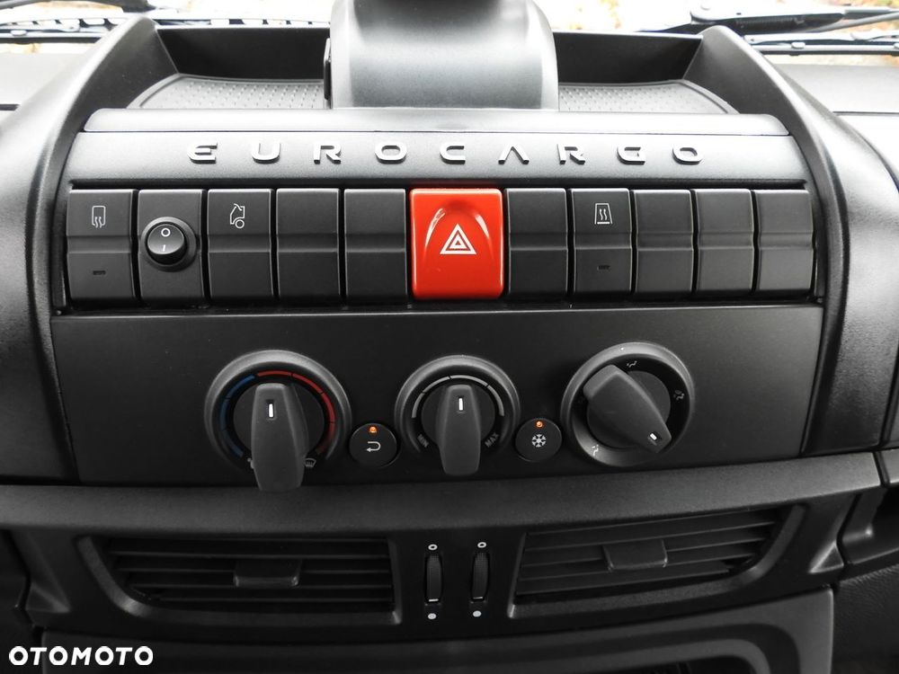 Iveco EUROCARGO 120-250 NOWY PLANDEKA WINDA 18 PALET WEBASTO KLIMATYZACJA TEMPOMAT LEDY PNEUMATYKA AUTOMAT 250KM - 36