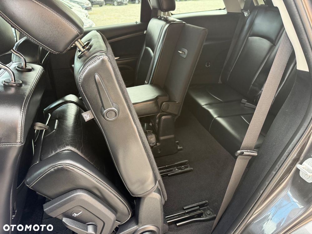 Fiat Freemont 2.0 Multijet 16V DPF Automatik Allrad Black Code - 21