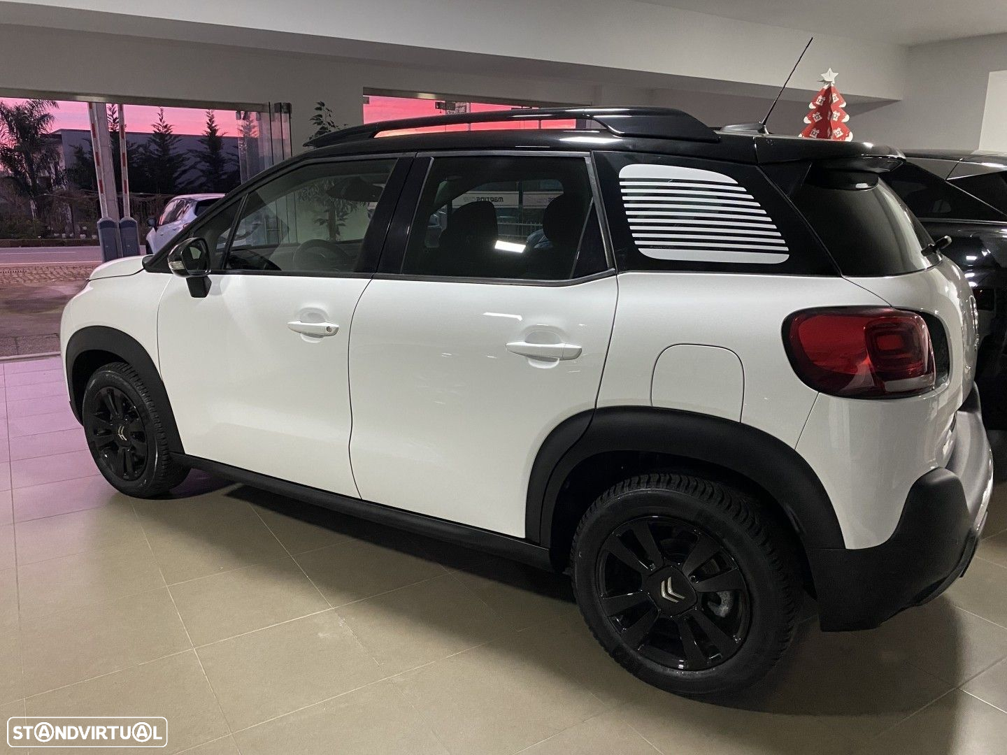 Citroën C3 1.2 PureTech Shine - 5