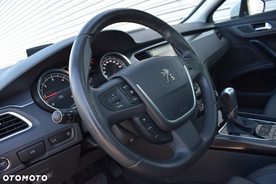 Peugeot 508 BlueHDi 180 EAT6 Stop&Start Allure - 23