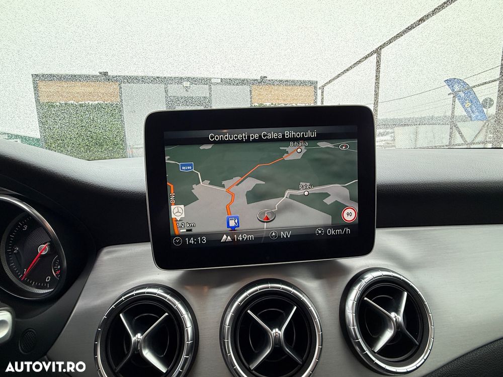 Mercedes-Benz CLA 220 d 7G-DCT AMG Line - 14