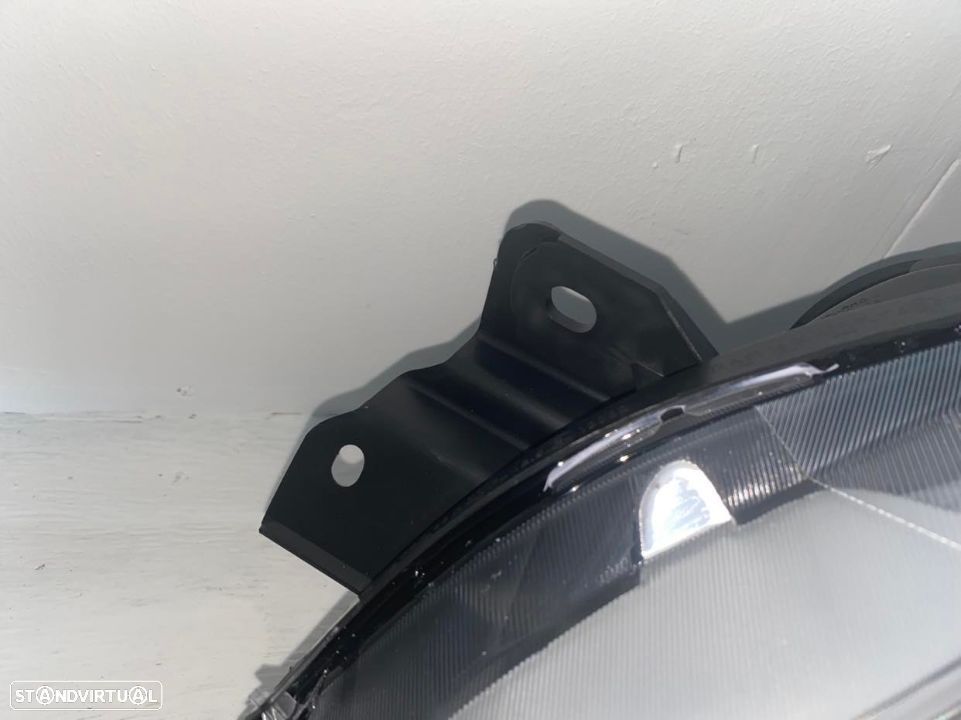 Farol Esquerdo Renault Clio - 05 / 09 - 6